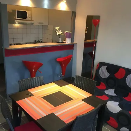 Gites Et Restaurant Des Marais Proche De Gæstehus *